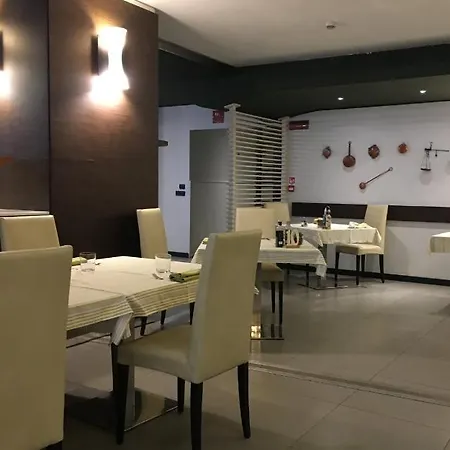 Hotel Eridano Sannazzaro de' Burgondi